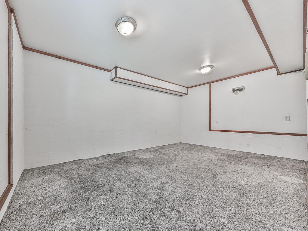 424 Shamrock Drive Dalton, GA 30721 - Photo 23 of 38 a view of an empty room