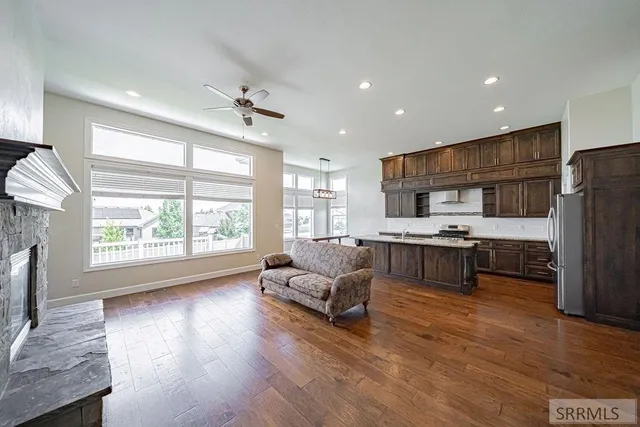 $624,900 | 565 450 S Street, Rexburg, ID 83440