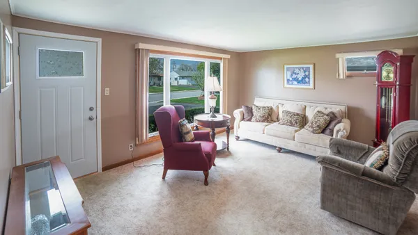 $219,900 | 8953 South Corcoran Road, Hometown, IL 60456