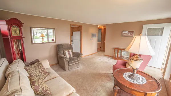 $219,900 | 8953 South Corcoran Road, Hometown, IL 60456