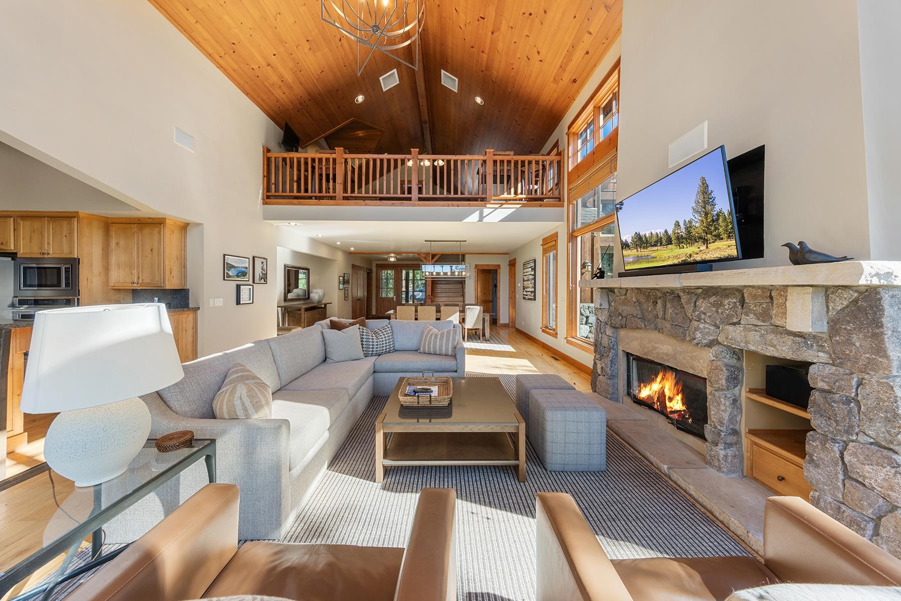 12303 Lookout Loop, Unit F0913 Truckee, CA 96161 - Photo 2 of 27