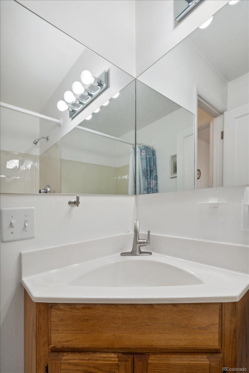 201 Raleigh Street Denver, CO 80219 - Photo 11 of 24 Gallery Image 11