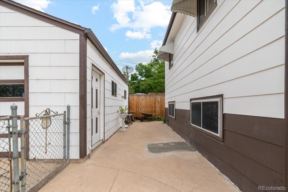 201 Raleigh Street Denver, CO 80219 - Photo 23 of 24 Gallery Image 23
