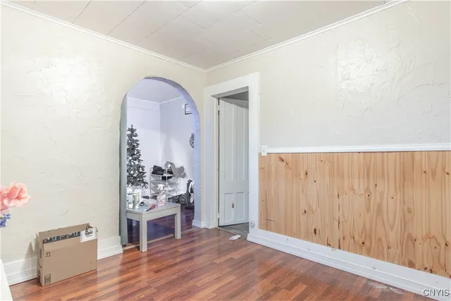 $300,000 | 914 State Street, Watertown, NY 13601