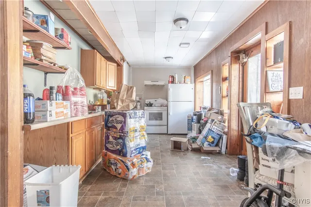 $300,000 | 914 State Street, Watertown, NY 13601