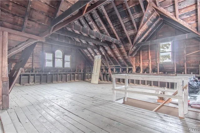 $300,000 | 914 State Street, Watertown, NY 13601