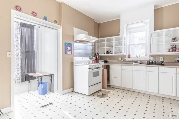 $279,900 | 914 State Street, Watertown, NY 13601