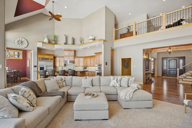 $2,650,000 | 22620 Hayward Avenue North, Forest Lake, MN 55025