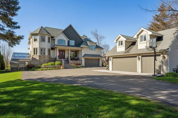 $2,395,000 | 22620 Hayward Avenue North, Forest Lake, MN 55025
