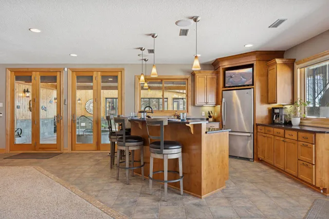 $2,650,000 | 22620 Hayward Avenue North, Forest Lake, MN 55025