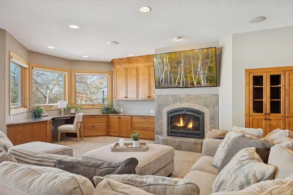 $2,395,000 | 22620 Hayward Avenue North, Forest Lake, MN 55025
