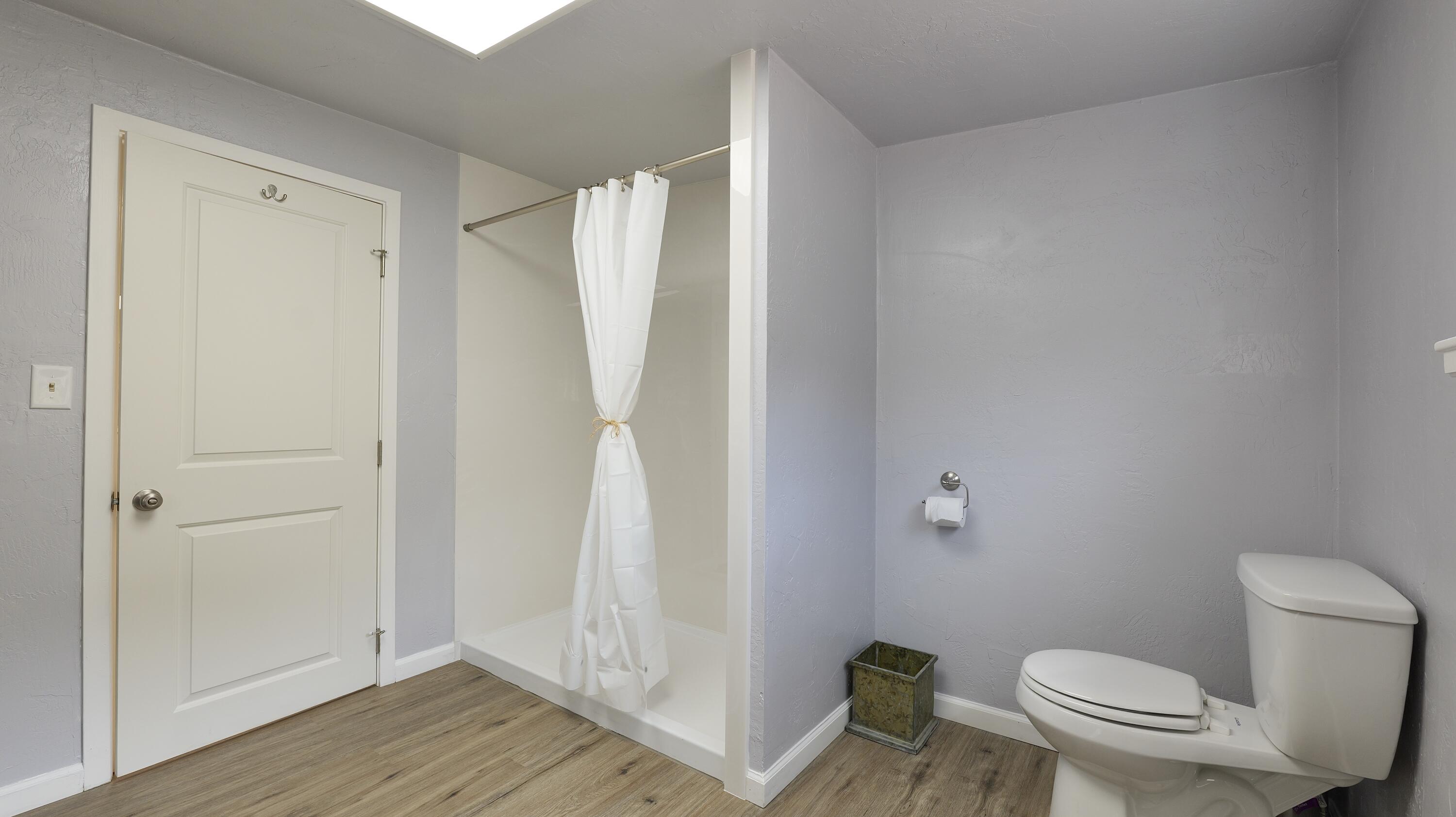 815 Old Trail Creek Road Trail, OR 97541 - Photo 32 of 55 Bathroom