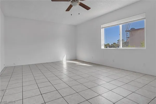$1,300 | 2221 North Jones Boulevard, Unit 3, Las Vegas, NV 89108