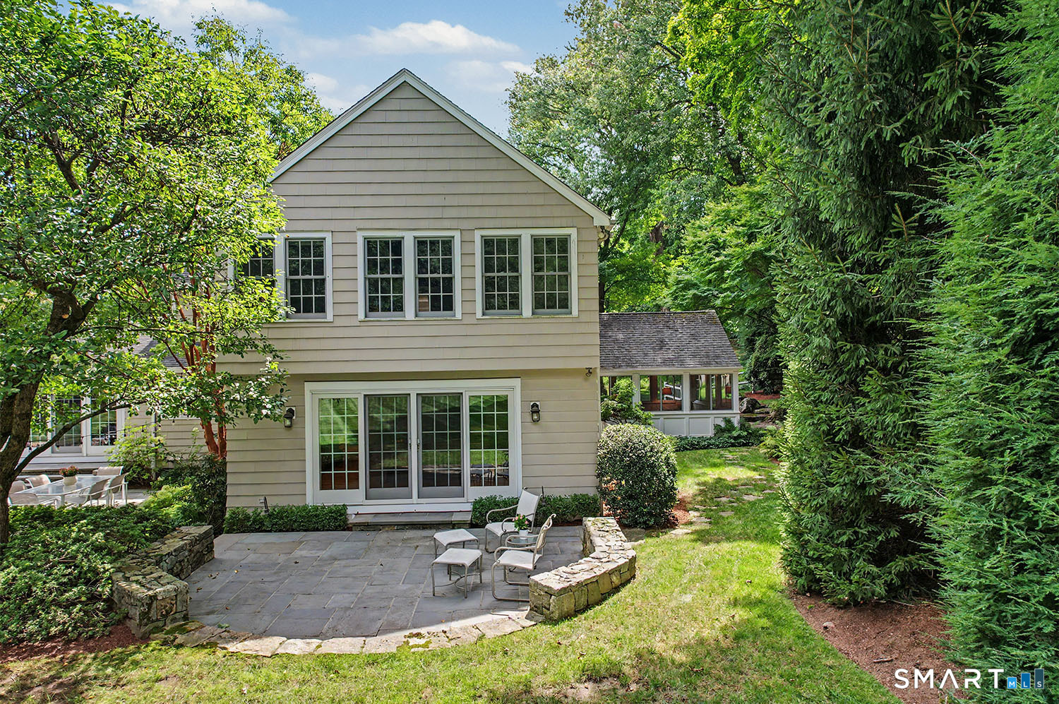 128 Cobblers Hill Road Fairfield, CT 06824 - Photo 36 of 40 Gallery Image 36