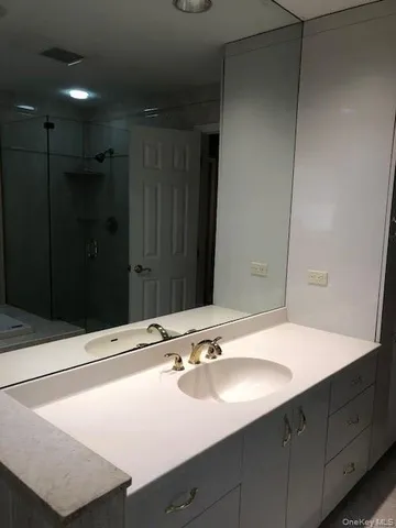 a bathroom with a tub