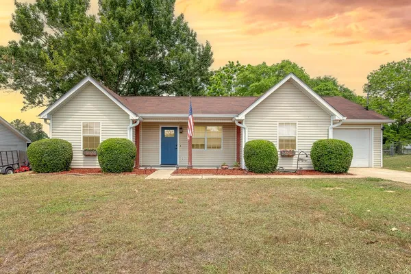 $189,000 | 208 Petunia Drive, Dothan, AL 36301