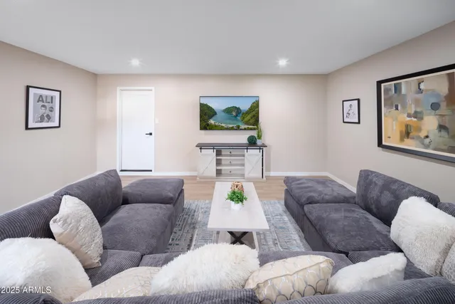 $6,750 | 8731 East Columbus Avenue, Scottsdale, AZ 85251