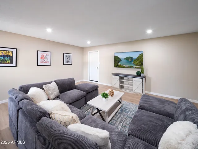 $6,750 | 8731 East Columbus Avenue, Scottsdale, AZ 85251