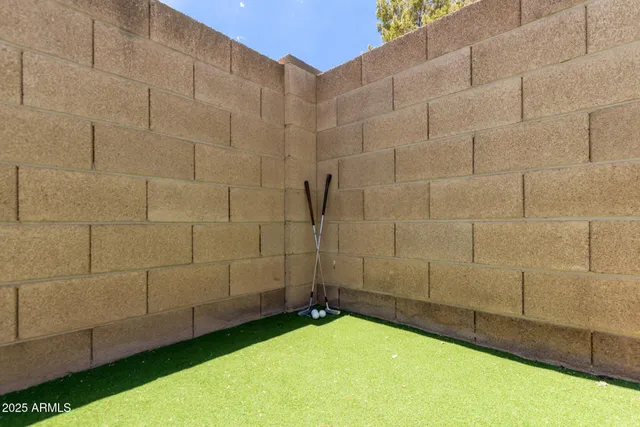 $6,750 | 8731 East Columbus Avenue, Scottsdale, AZ 85251