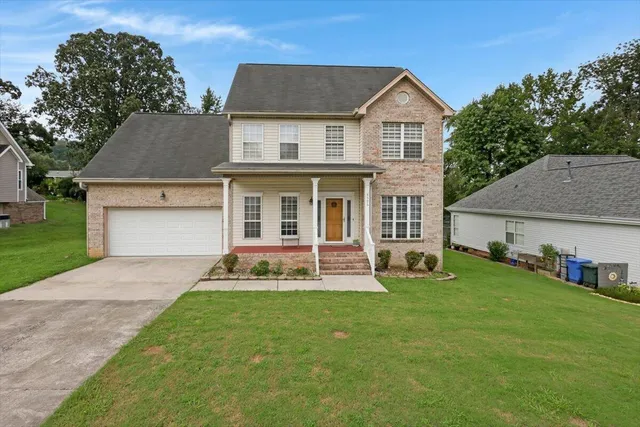 $449,000 | 8596 Flowerdale Drive, Chattanooga, TN 37421