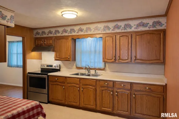 $169,900 | 461 West Washington Street, Rushville, IL 62681