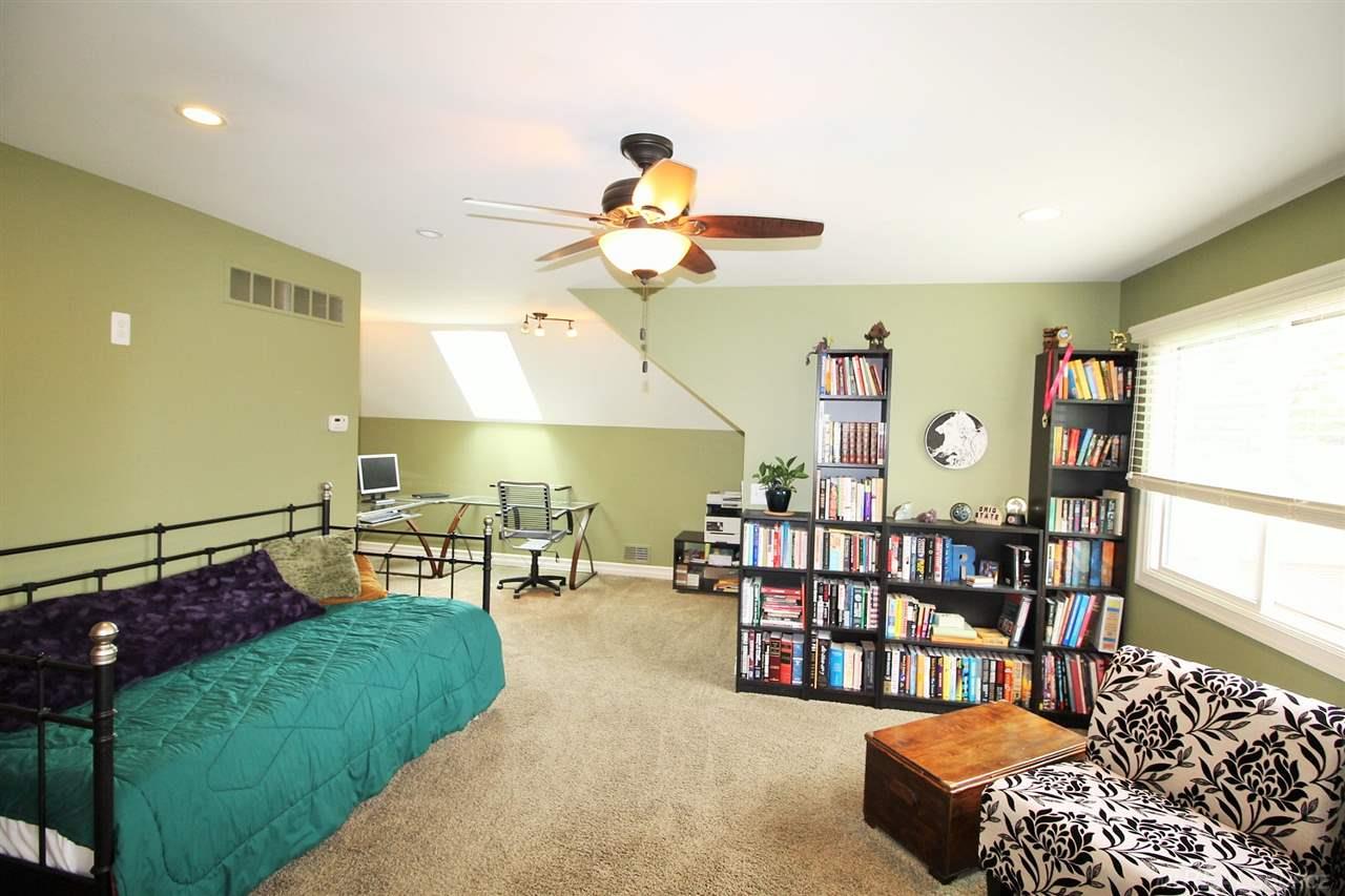 518 Neff Road Grosse Pointe, MI 48230 - Photo 57 of 76 31354675-56.JPG