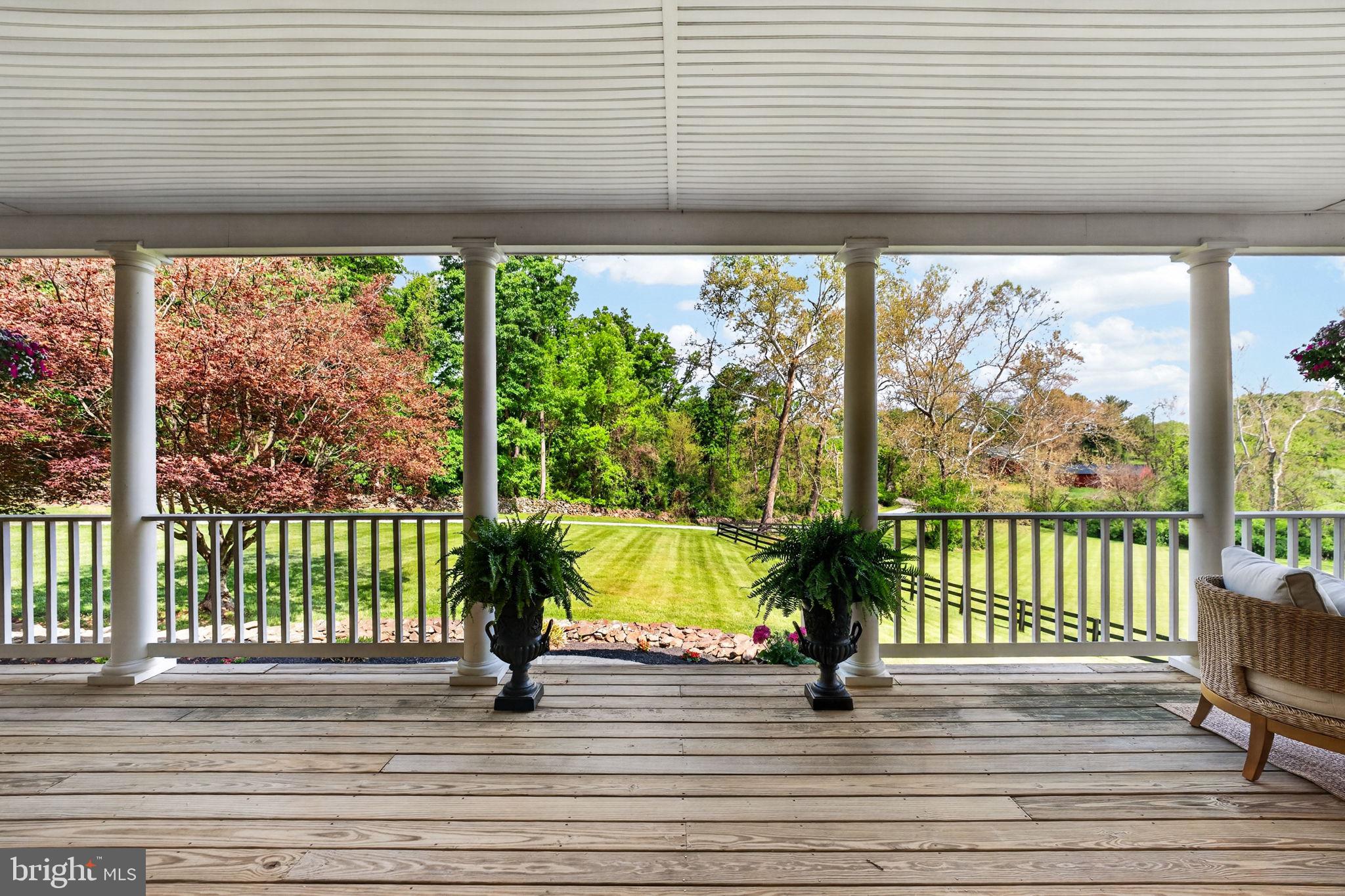 18654 Airmont Road Purcellville, VA 20132 - Photo 20 of 82