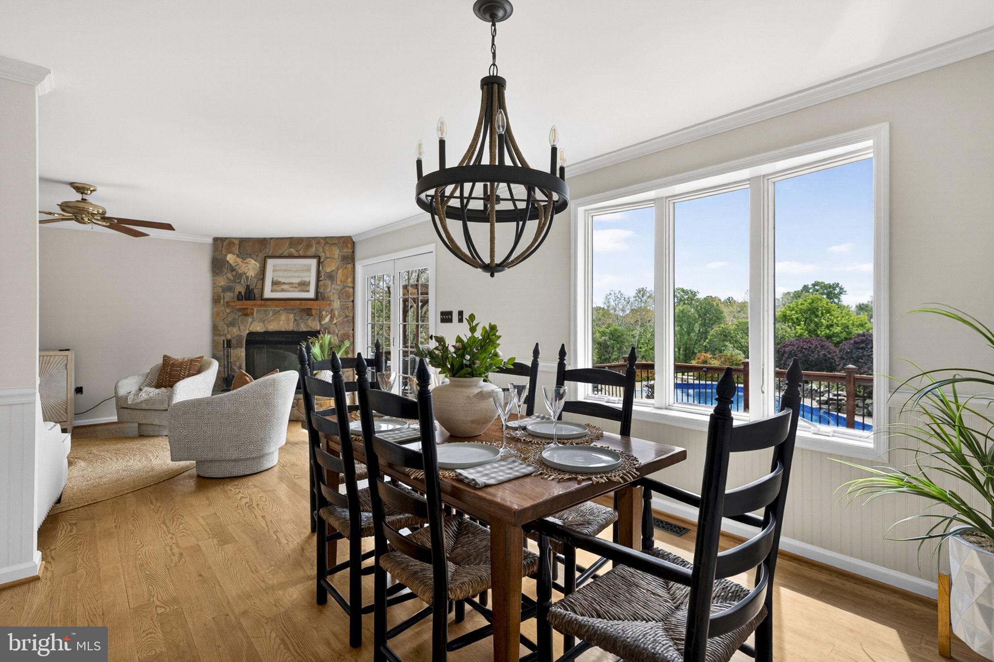 18654 Airmont Road Purcellville, VA 20132 - Photo 31 of 82 Breakfast nook with view of pool