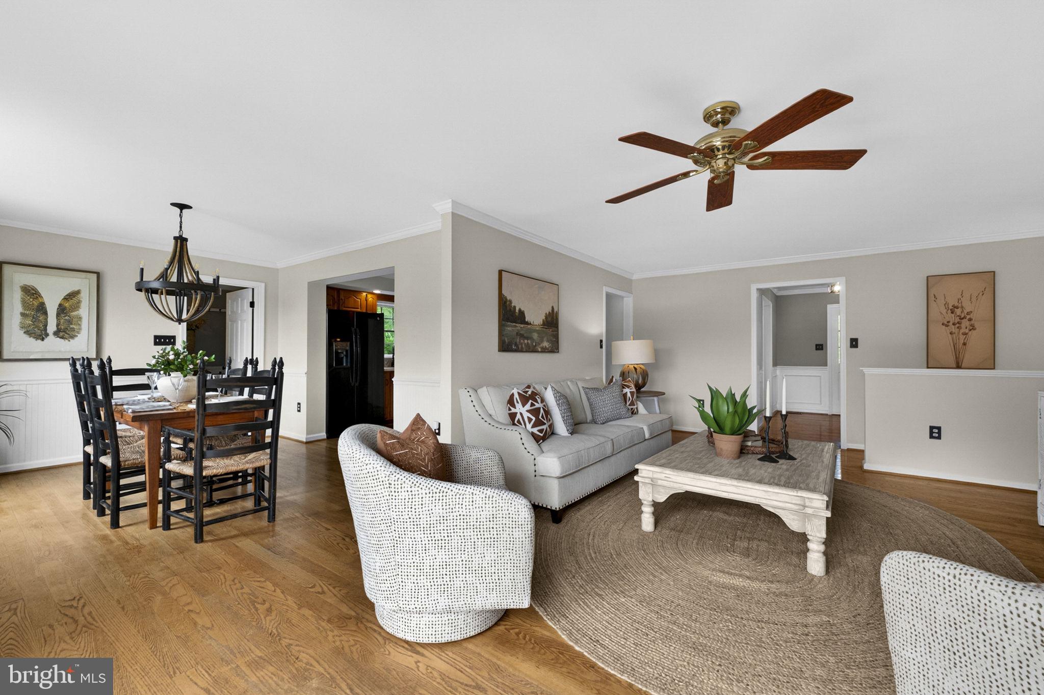18654 Airmont Road Purcellville, VA 20132 - Photo 32 of 82 Family room open to breakfast nook