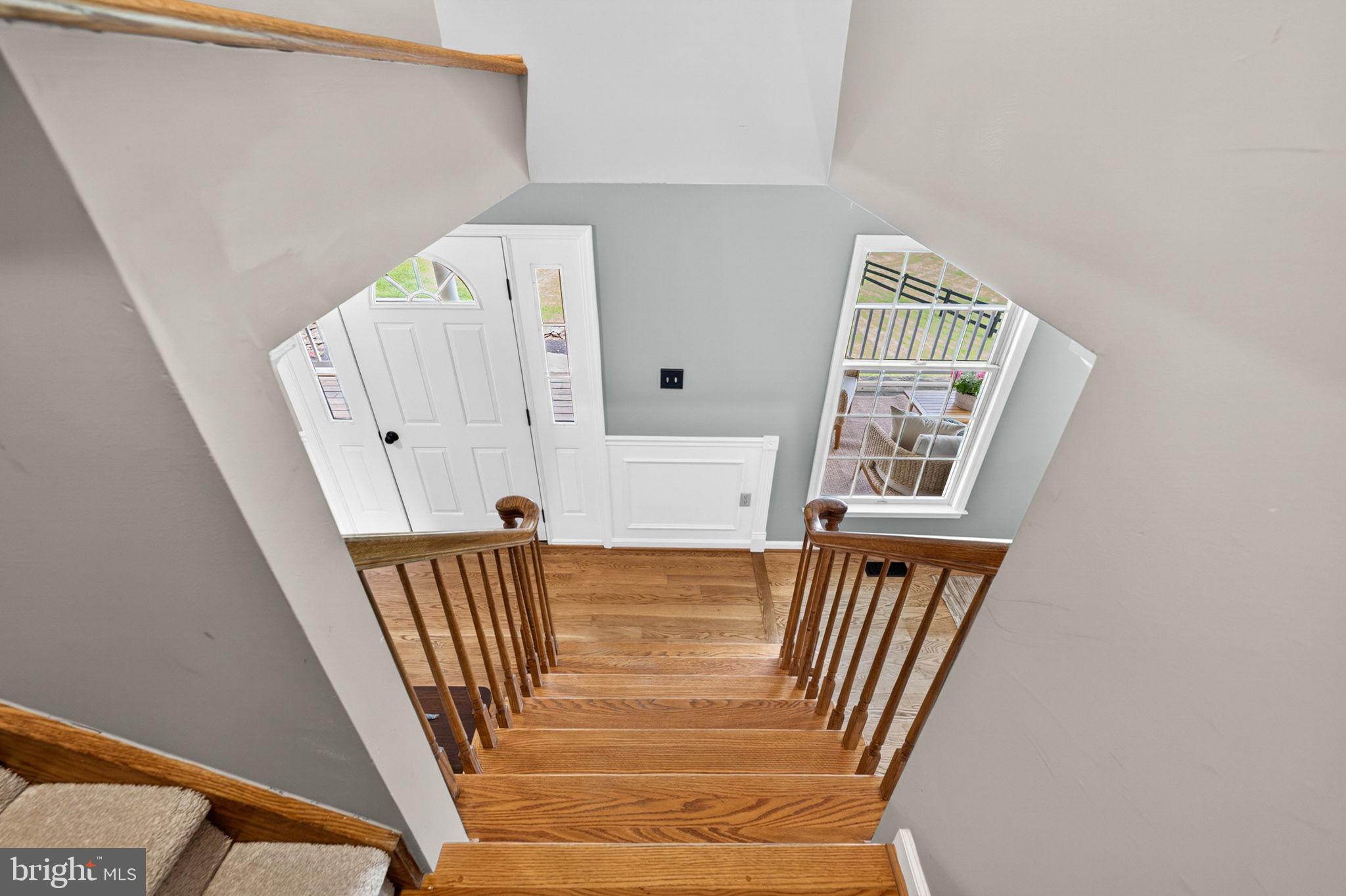 18654 Airmont Road Purcellville, VA 20132 - Photo 48 of 82 Upstairs
