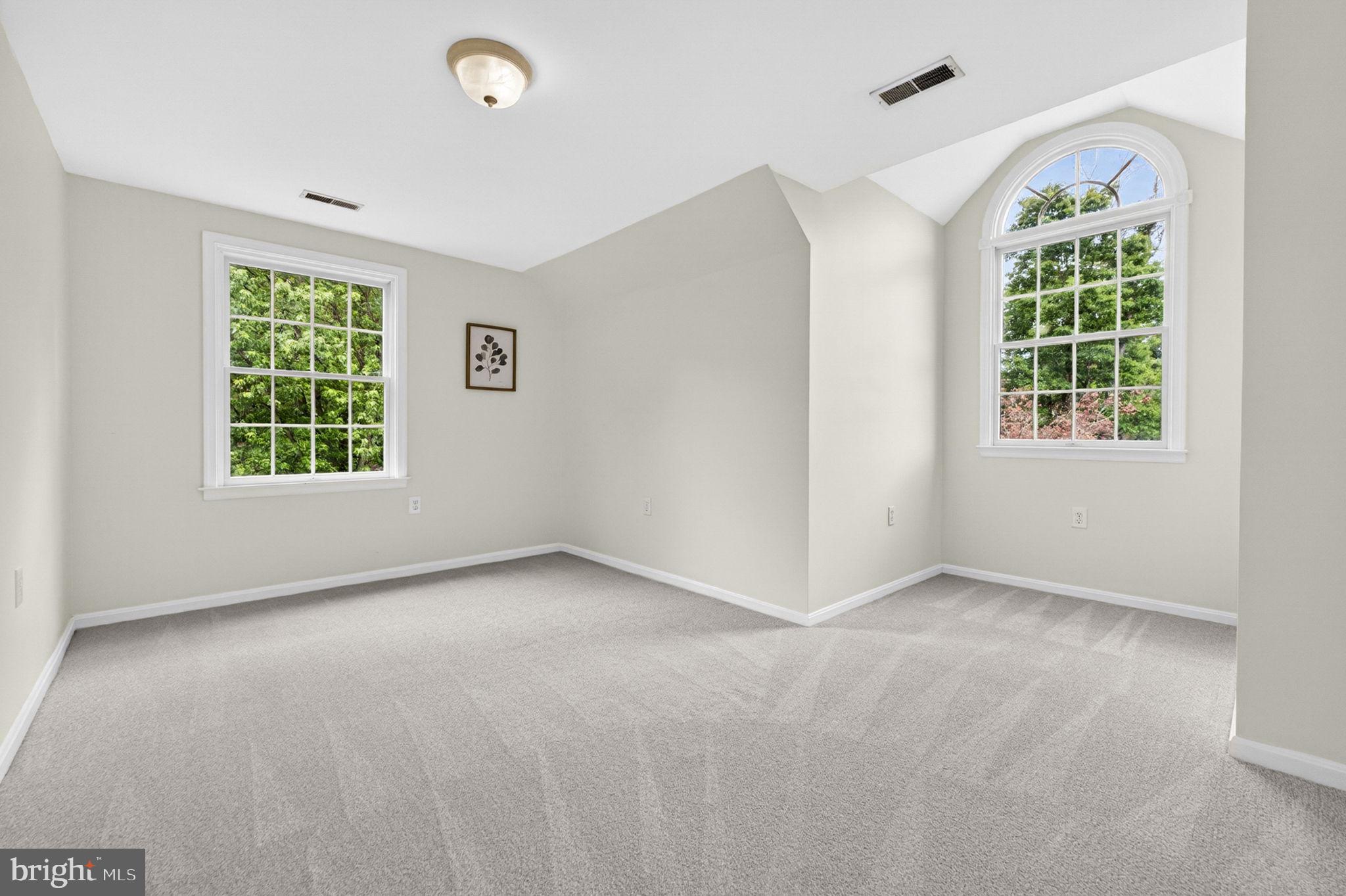 18654 Airmont Road Purcellville, VA 20132 - Photo 55 of 82 Bedroom 4