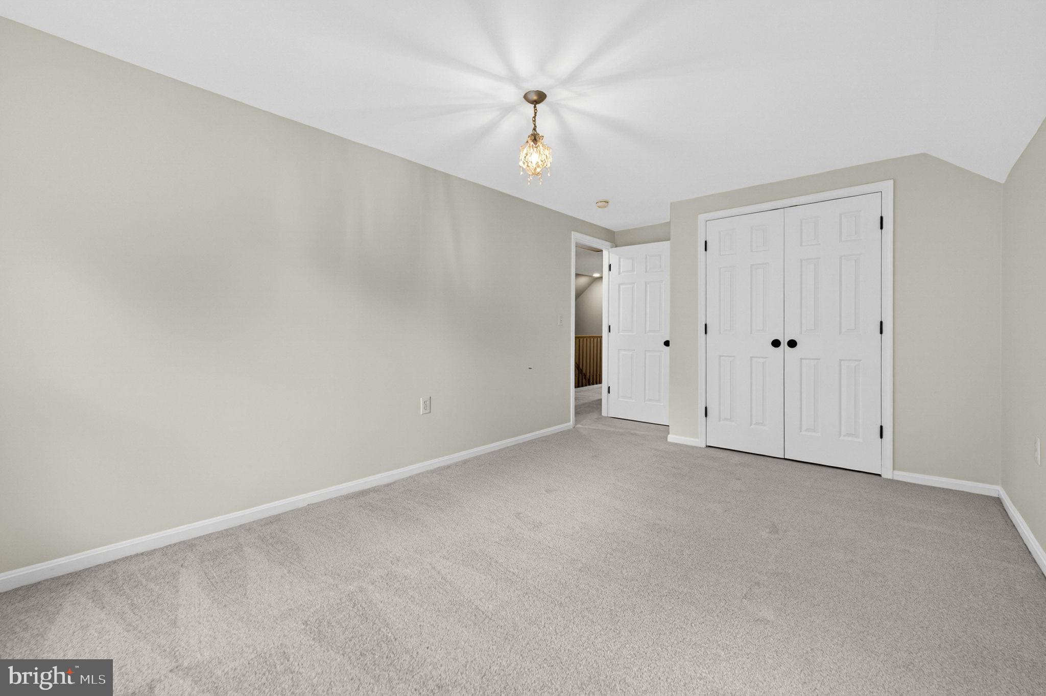 18654 Airmont Road Purcellville, VA 20132 - Photo 58 of 82 Bedroom 5