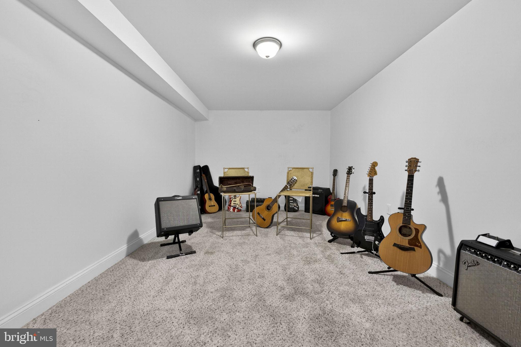 18654 Airmont Road Purcellville, VA 20132 - Photo 71 of 82 Soundproof music room