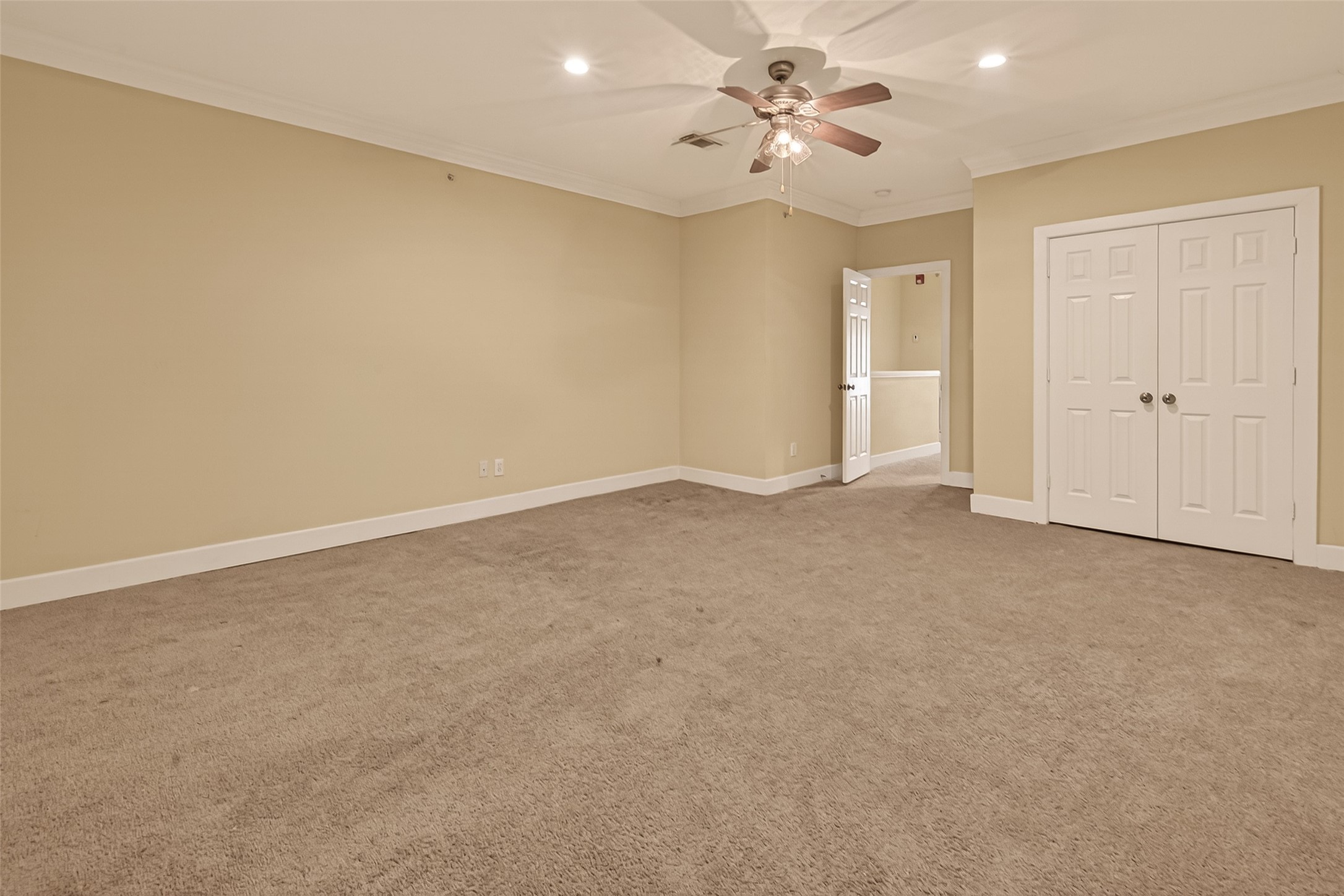 1342 Rutland Street, Unit 207 Houston, TX 77008 - Photo 16 of 37