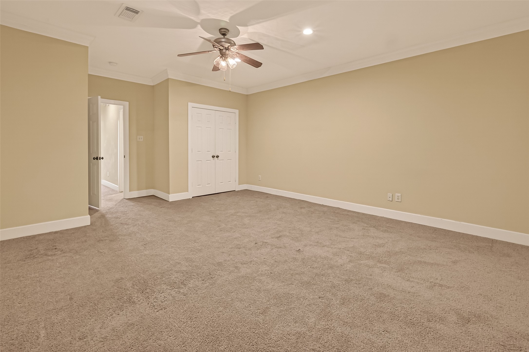1342 Rutland Street, Unit 207 Houston, TX 77008 - Photo 17 of 37