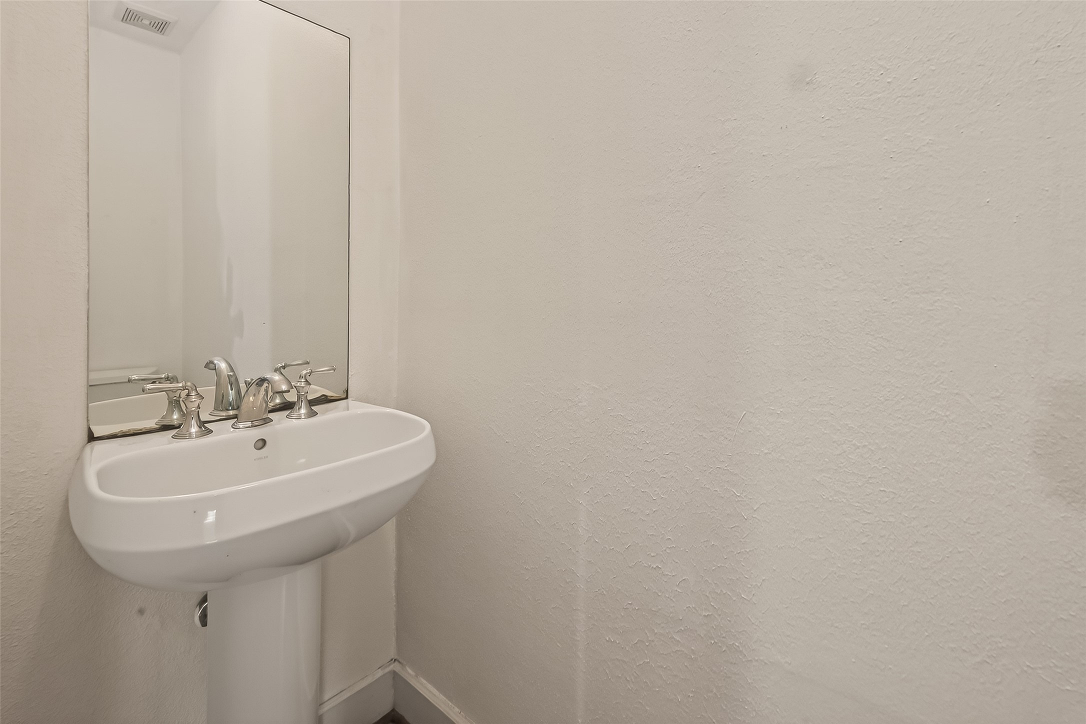 1342 Rutland Street, Unit 207 Houston, TX 77008 - Photo 19 of 37