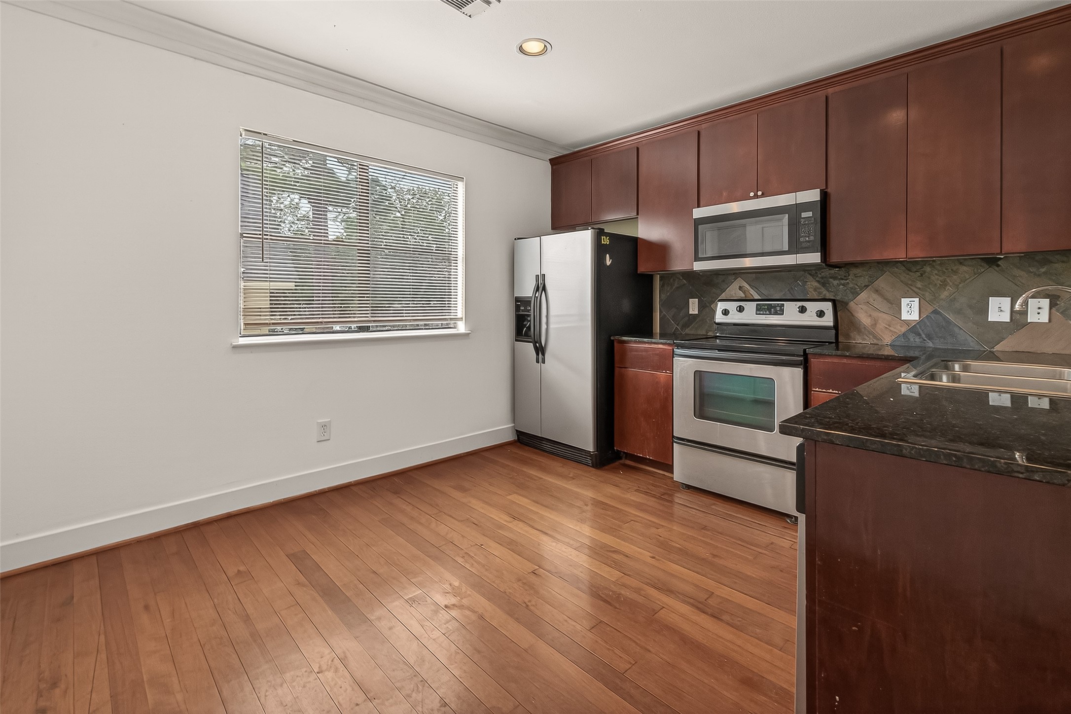 1342 Rutland Street, Unit 207 Houston, TX 77008 - Photo 26 of 37