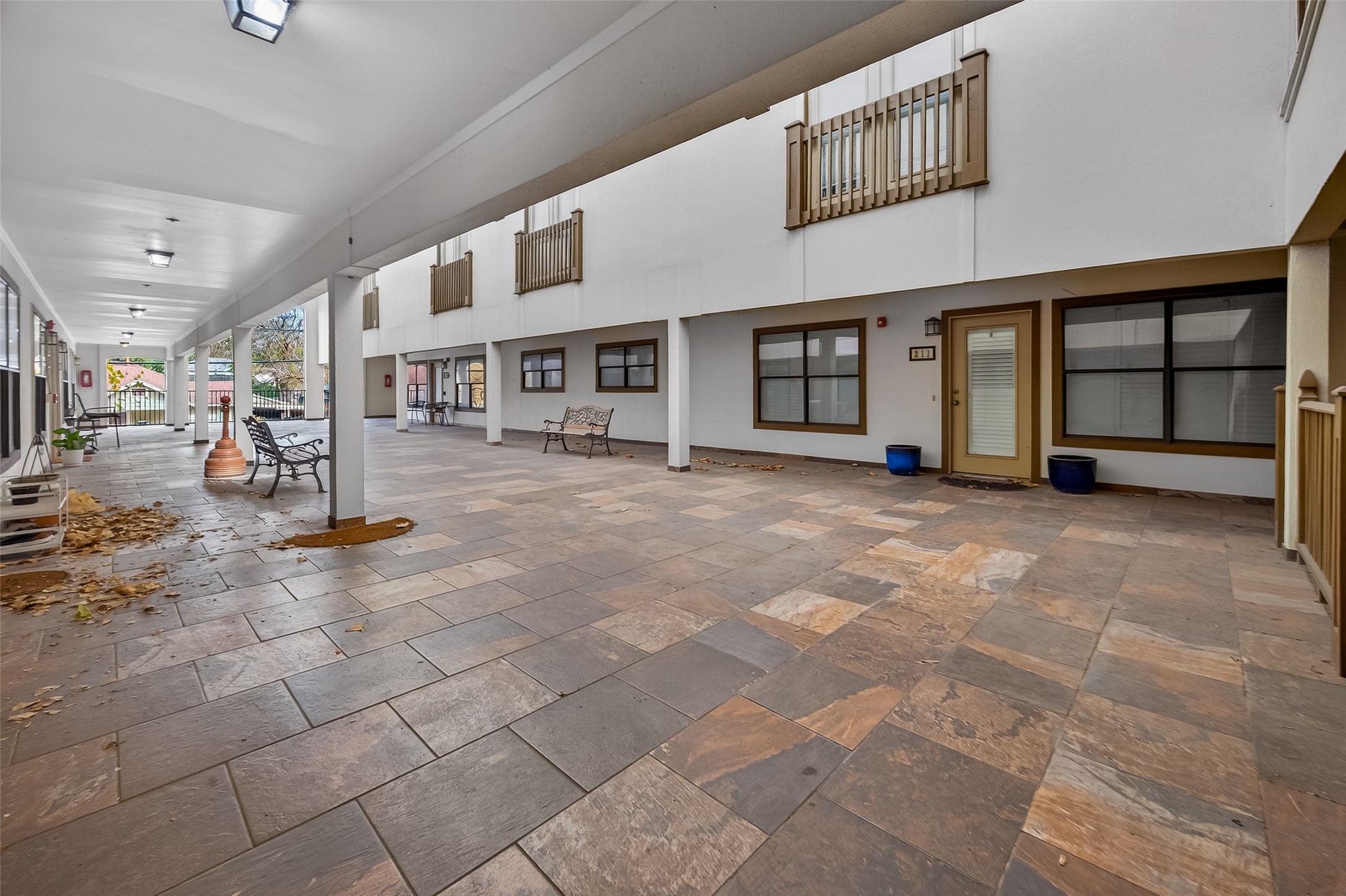 1342 Rutland Street, Unit 207 Houston, TX 77008 - Photo 35 of 37