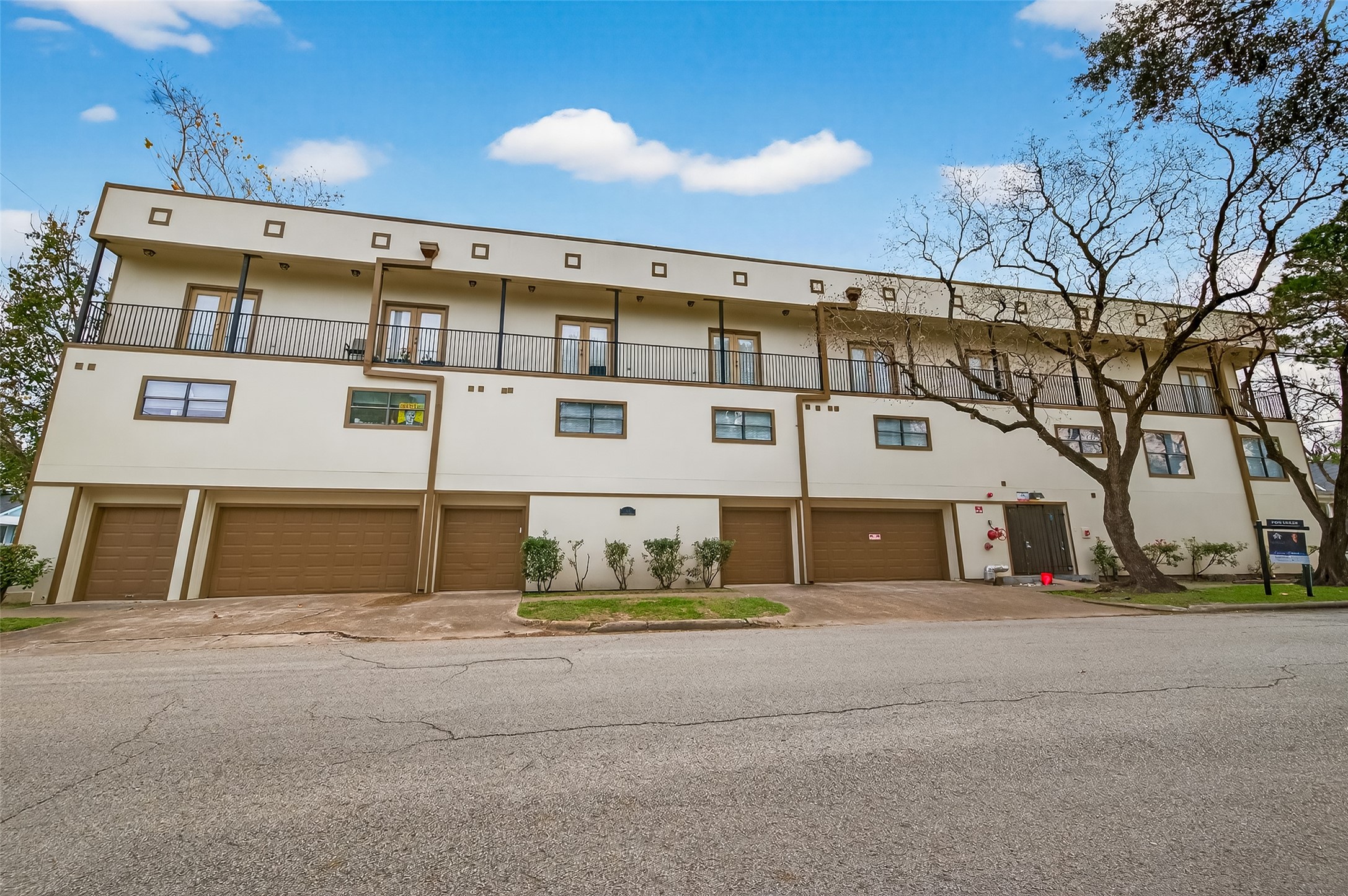 1342 Rutland Street, Unit 207 Houston, TX 77008 - Photo 37 of 37