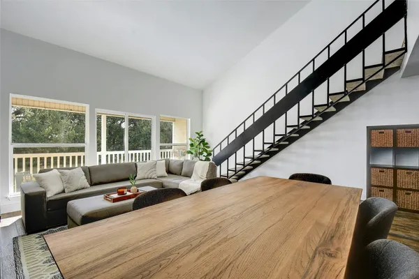 $2,250 | 1818 South Lakeshore Boulevard, Unit 30, Austin, TX 78741