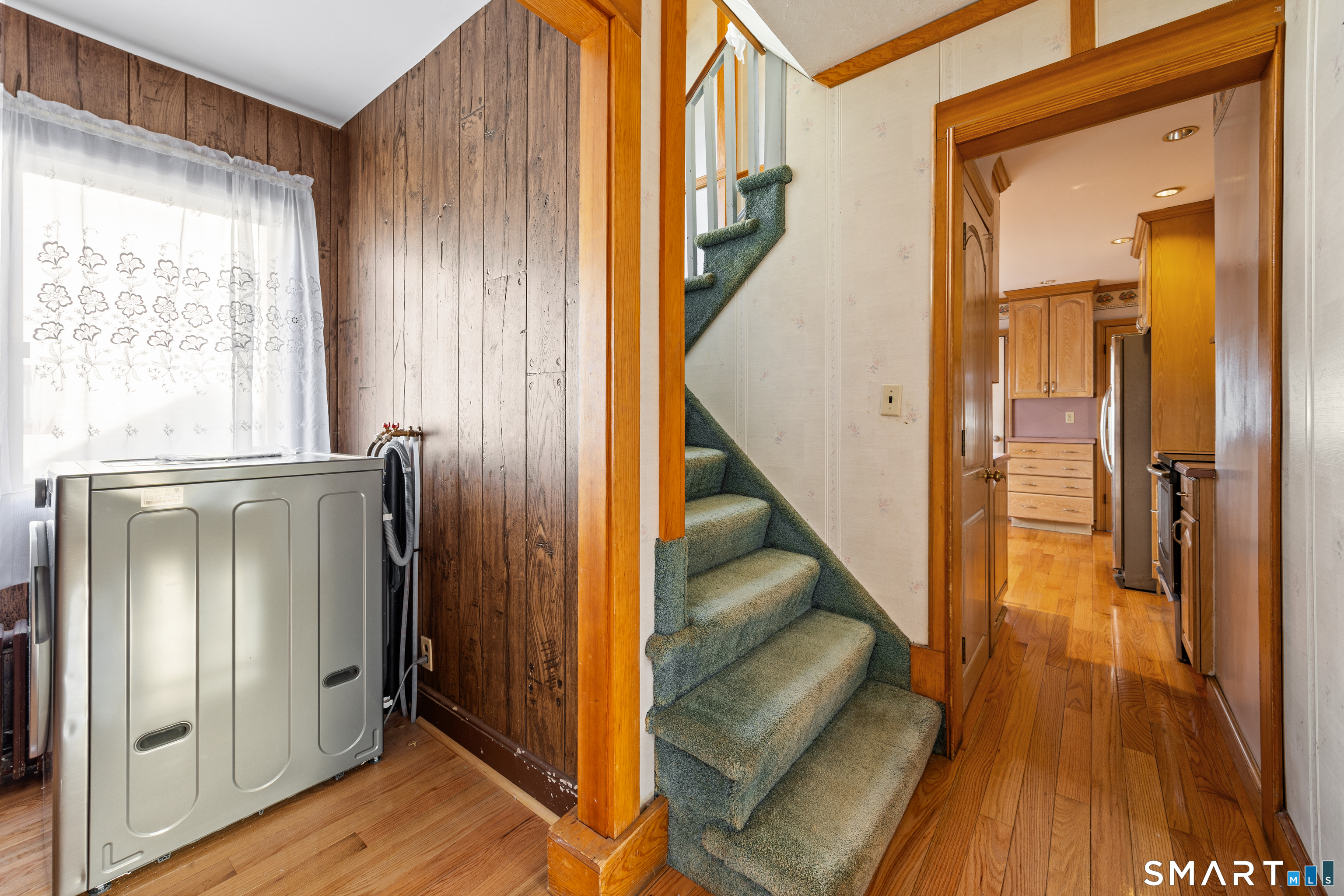 88 Cynthia Street Waterbury, CT 06708 - Photo 17 of 32