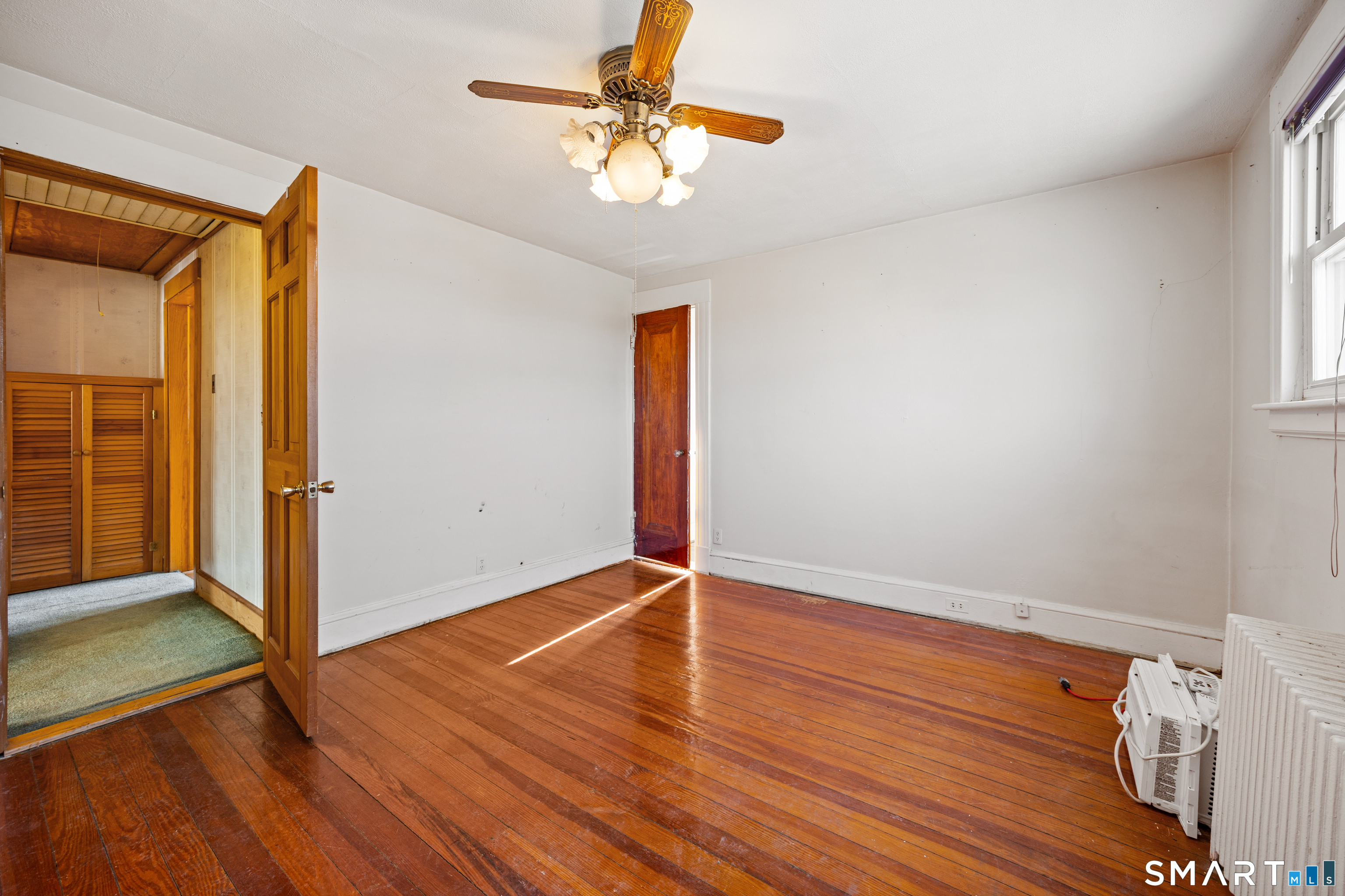 88 Cynthia Street Waterbury, CT 06708 - Photo 21 of 32