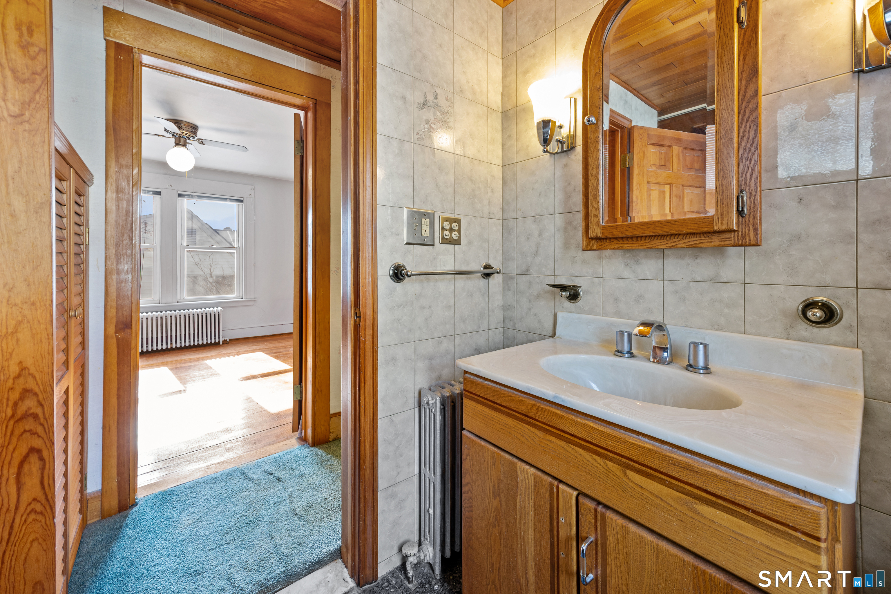 88 Cynthia Street Waterbury, CT 06708 - Photo 24 of 32