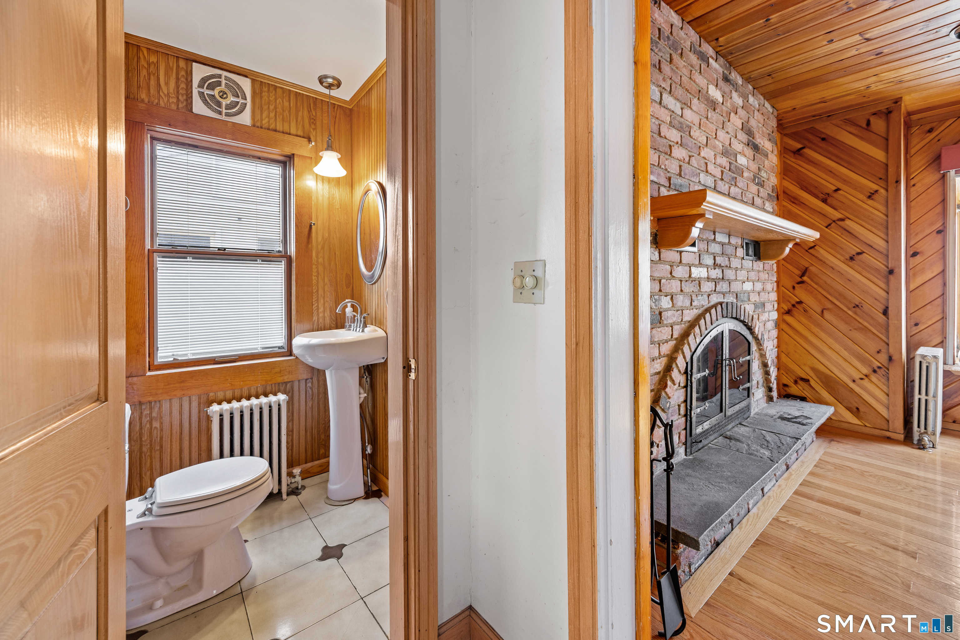 88 Cynthia Street Waterbury, CT 06708 - Photo 8 of 32