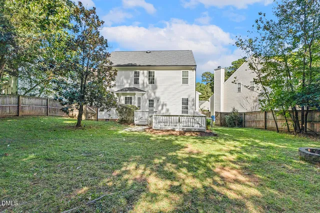 $475,000 | 2524 Ferndown Court, Raleigh, NC 27603