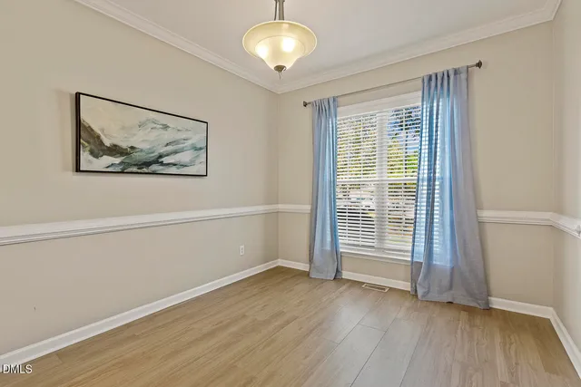 $475,000 | 2524 Ferndown Court, Raleigh, NC 27603