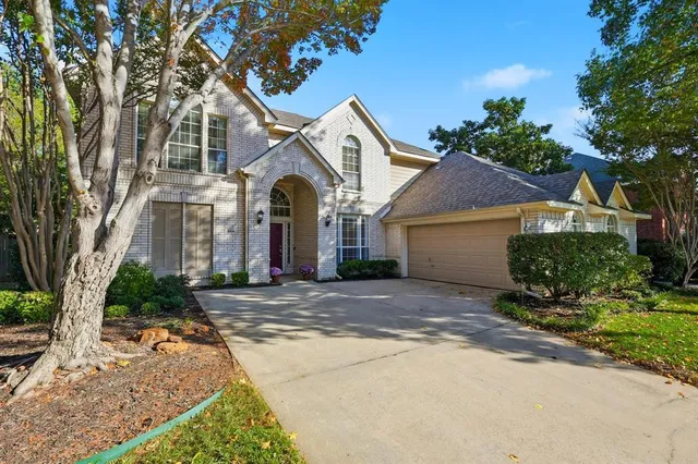 $635,000 | 8436 Parkdale Drive, North Richland Hills, TX 76182