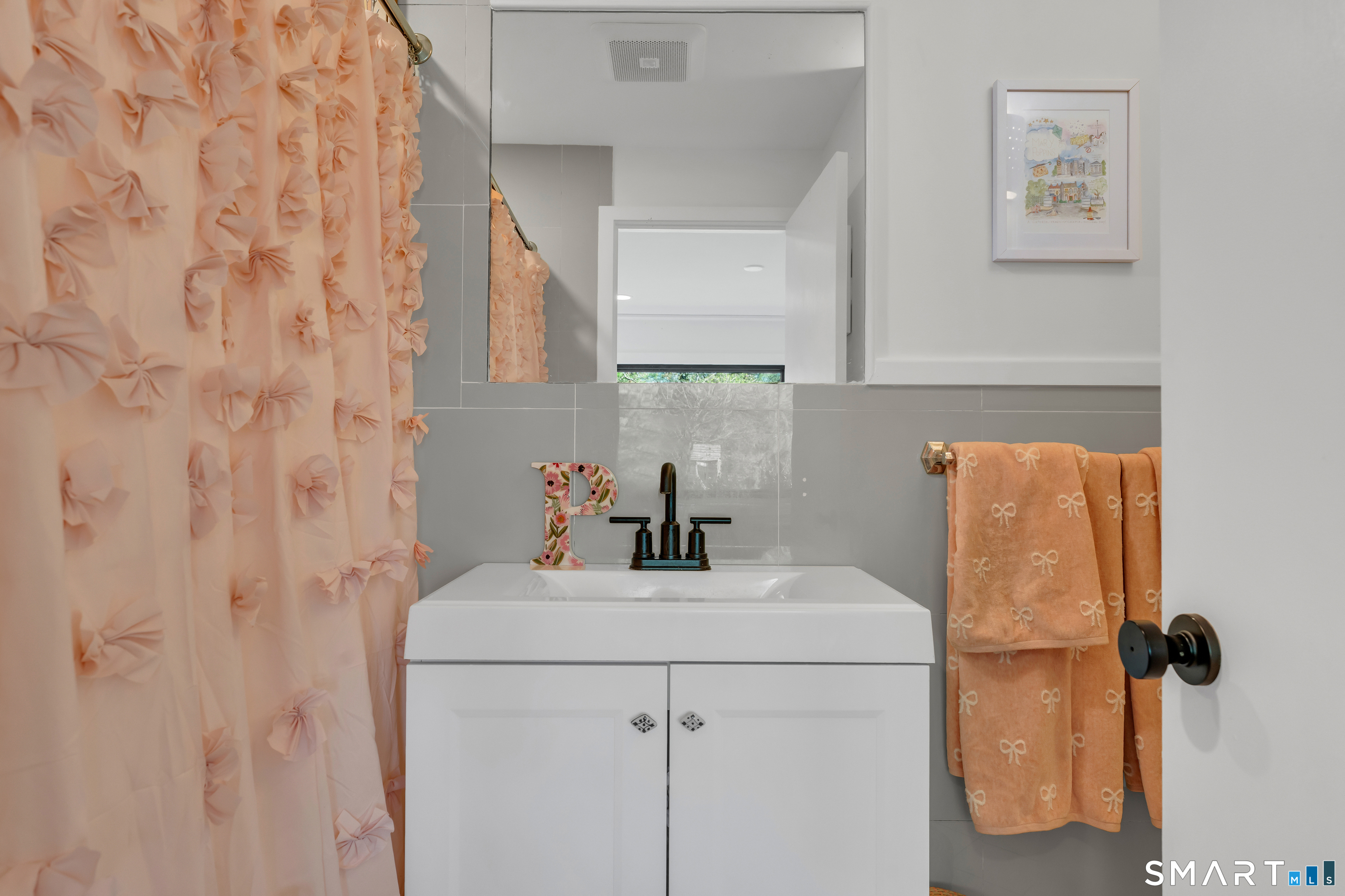 5 Windsor Road North Haven, CT 06473 - Photo 38 of 40