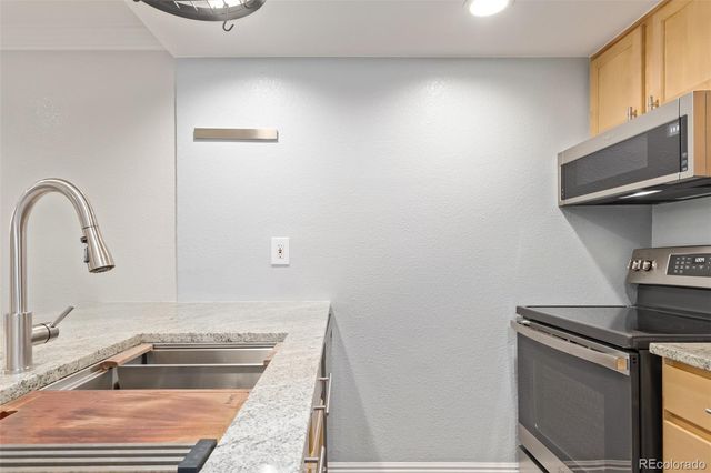 $205,000 | 1125 North Washington Street, Unit 102, Denver, CO 80203