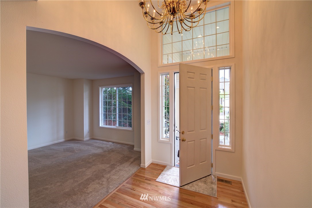 3902 209th Place Southeast Bothell, WA 98021 - Photo 4 of 24